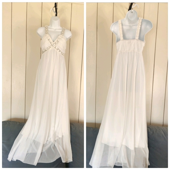 Sublim's Dresses & Skirts - European Flowy White Wedding Dress